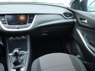 Opel 2018 Opel Grandland 1.6 CDTI, Navi, Klima, Klimatronic, zdjęcie 7