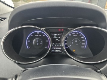 Hyundai ix35 SUV Facelifting 2.0 CRDi 184KM 2015 Hyundai ix35 2.0 185ps 4x4 Xenon Led Navi Kamera, zdjęcie 18