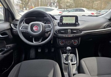Fiat Tipo II Station Wagon 1.6 MultiJet 120KM 2018 Fiat Tipo Fiat Tipo 1.6 Diesel 120KM, zdjęcie 6