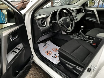 Toyota RAV4 IV MPV Facelifting 2.0 Valvematic 152KM 2016 Toyota RAV-4 Ledy / 4X4 / 1 Rej. 2017 / 53 Tyś km, zdjęcie 7