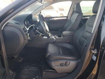 Volkswagen Touareg II SUV 3.6 V6 FSI BlueMotion 280KM 2014 Volkswagen Touareg 2014 VOLKSWAGEN TOUAREG V6 3.6 Benzyna 280KM, zdjęcie 6