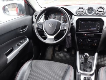 Suzuki Vitara III SUV 1.6 VVT 120KM 2015 Suzuki Vitara 1.6 VVT, Salon Polska, zdjęcie 6