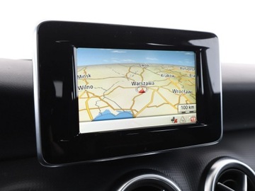 Mercedes Klasa A W176 Hatchback 5d 1.6 180 BlueEFFICIENCY 122KM 2014 Mercedes A 180 Bi-Xenon grzane fotele navi, zdjęcie 23