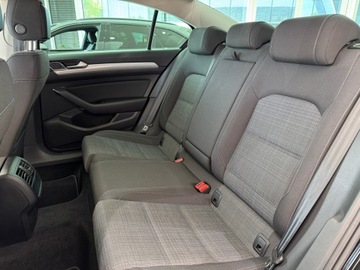 Volkswagen Passat B8 Variant Facelifting 2.0 TDI SCR 150KM 2022 Volkswagen Passat EVO Business / LED / 1właściciel, zdjęcie 11