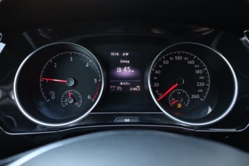 Volkswagen Touran III 1.6 TDI 115KM 2017 VW Touran 1.6 TDI, Navi, Klima, Klimatronic, zdjęcie 10