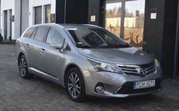 Toyota Avensis III Wagon Facelifting 2.2 D-4D 150KM 2013 Toyota Avensis Toyota Avensis 2.2 D-4D Premium 2.2 Diesel 150KM, zdjęcie 1