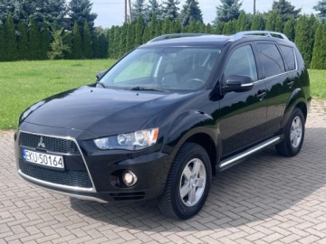 Mitsubishi Outlander II 2.0 MIVEC 147KM 2010 Mitsubishi Outlander MITSUBISHI OUTLANDER 2.0 Benzyna 147KM, zdjęcie 3