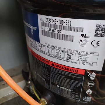 WYTWORNICA LODU ŁUSKARKA +AGREGAT kpl 1000 kg/doba