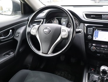 Nissan X-Trail III Terenowy 2.0 dCi 177KM 2017 Nissan X-Trail 2.0 dCi, Salon Polska, 174 KM, zdjęcie 6