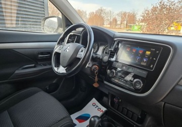Mitsubishi Outlander III SUV Facelifting 2017 2.0 150KM 2019 Mitsubishi Outlander Bardzo dobry stan techniczny I wizualny. 2.0 Benzyna, zdjęcie 11