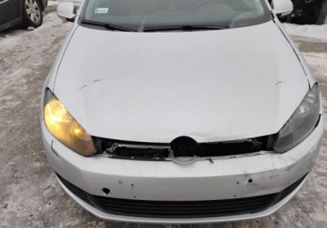 Volkswagen Golf VI Variant 1.6 TDI-CR DPF BlueMotion 105KM 2012 Volkswagen Golf 2012r, SALON POLSKA. 1.6 TDI. Lekko uszkodzony przod. Jezd, zdjęcie 19