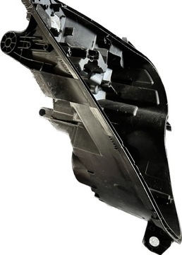 MERCEDES C W204 LAMPA PRZOD LEWA PUSZKA 2006-2011