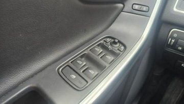 Volvo XC60 I SUV Facelifting 2.0 D3 DRIVE-E 150KM 2015 Volvo XC 60 2.0 diesel skóra automat 2015r, zdjęcie 31