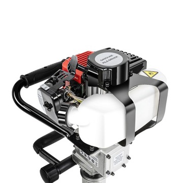 Бензиновый копер мощностью 900 Вт.