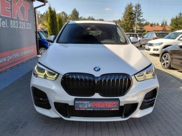 BMW X1 F48 2021 BMW X1 M Pakiet Panorama Automat Navi Kamera 2.0 Benzyna 178KM, zdjęcie 1
