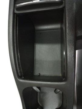 CHEVROLET ORLANDO 2011 ТУННЕЛЬНЫЙ ПОДЛОКОТНИК 95971706 ЕВРОПА