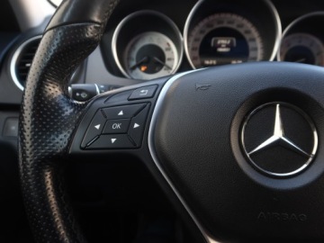 Mercedes Klasa C W205 Limuzyna 180 156KM 2013 Mercedes C C 180, Skóra, Navi, Klima, Klimatronic, zdjęcie 19