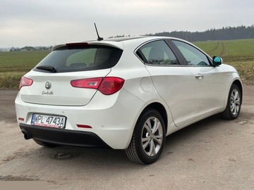 Alfa Romeo Giulietta Nuova II Hatchback 5d 1.4 TB 16v Mair 170KM 2011 Alfa Romeo Giulietta 1.4 TB 16V Multiair Collezione 170KM 2011r, zdjęcie 12