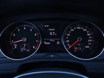 Volkswagen Passat B8 Limousine 1.4 TSI BlueMotion Technology 125KM 2018 VW Passat 1.4 TSI, Salon Polska, Klima, zdjęcie 10