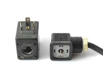 КАТУШКА СОЛЕНОИДНОГО КЛАПАНА диаметром 13 мм, высота = 40 220 В переменного тока/110 В постоянного тока, 16 ВА