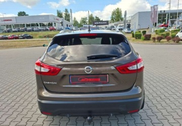 Nissan Qashqai II Crossover 1.2 DIG-T 115KM 2014 Nissan Qashqai Zarejestrowany - serwisowany - benzyna - kamery - panorama, zdjęcie 8