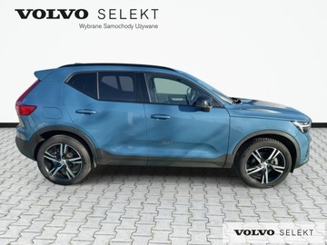 Volvo XC40 Crossover Facelifting 2.0 B4 197KM 2025 Volvo XC 40 VOLVO XC40 B4 Plus Dark Benzyna (197+1, zdjęcie 6
