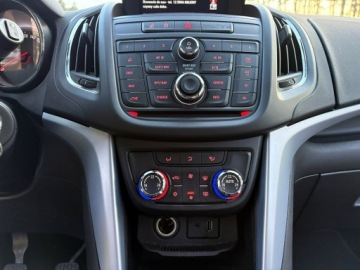 Opel Zafira C Tourer 1.4 Turbo ECOTEC 140KM 2014 Opel Zafira 1.4 140 KM 7 foteli Nowe opony Kamera, zdjęcie 25