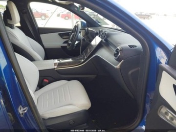 Mercedes GLC C254/X254 2023 Mercedes-Benz GLC 2023r., 2.0L 2.0 Hybryda Plug-in 255KM, zdjęcie 8