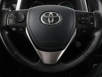 Toyota RAV4 IV MPV Facelifting 2.5 Hybrid 197KM 2018 Toyota RAV-4 hybryda navi kamera tempomat, zdjęcie 20