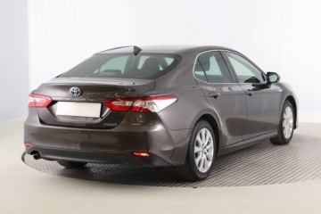 Toyota Camry IX Sedan 2.5 Hybrid Dynamic Force 218KM 2019 Toyota Camry 2.5 Hybrid, Salon Polska, zdjęcie 4