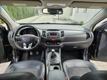 Kia Sportage III SUV 2.0 DOHC 163KM 2011 Kia Sportage 2.0 163 klimatronik, parktronik, zdjęcie 6