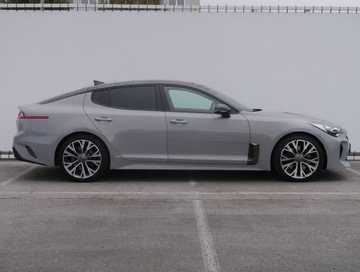 Kia Stinger Liftback 2.0 T-GDi 245KM 2019 Kia Stinger 2.0 T-GDI, Salon Polska, Automat, zdjęcie 5