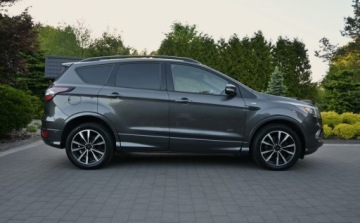 Ford Kuga II SUV Facelifting 2.0 TDCi 150KM 2017 Ford Kuga 2,0 TDCI 150 KM AWD ST-LINE BI-Xenon Nawigacja 2.0 Diesel 150KM, zdjęcie 6