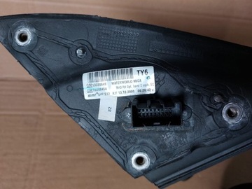 Зеркало складное правое Opel Insignia A Z22A 13PIN