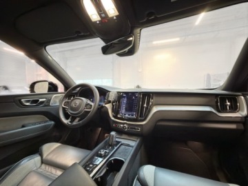 Volvo XC60 II 2022 Volvo XC 60 VOLVO XC60 B5 250KM AWD R-DESIGN AUT, zdjęcie 34