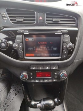 Kia Ceed II Kombi 1.6 CRDi 128KM 2014 Kia Ceed 1.6 CRDI 128KM Automat Xenon Navi Kamera Cofania 1.6 Diesel 128KM, zdjęcie 16