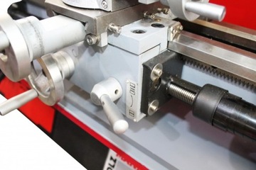Токарный станок по металлу Holzmann ED400FD