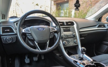 Ford Mondeo V Sedan 1.5 EcoBoost 160KM 2015 Ford Mondeo Salon PL 2015 r. 1.5 Benzyna 160KM, zdjęcie 8