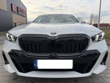 BMW Seria 5 G90-91 2023 BMW 520d xDrive M Sport PRO | Polski Salon | Gwarancja | FAKTURA VAT 23%, zdjęcie 2