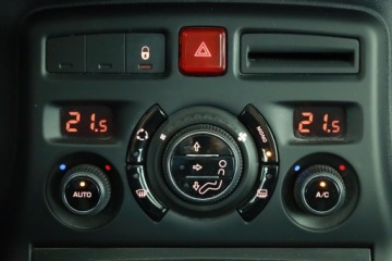 Citroen C3 Picasso 1.4 95KM 2010 Citroen C3 Picasso 1.4 i, Salon Polska, zdjęcie 9