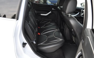 Ford Kuga I 2.0 Duratorq TDCi 140KM 2011 Ford Kuga 2.0 TDCI INDIVIDUAL 4x4 Skora Grz. fotele 2.0 Diesel 140KM, zdjęcie 17