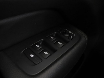Volvo XC60 II Crossover T6 310KM 2018 Volvo XC 60 4x4 automat full LED panorama skóra, zdjęcie 33