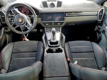 Porsche Cayenne III 2023 Porsche Cayenne GTS Coupe 2023 2.9l 2.9 Benzyna 453KM, zdjęcie 8