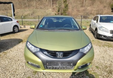 Honda Civic IX Hatchback 5d 1.8 i-VTEC 142KM 2013 Honda Civic Honda Civic IX 2013r 1.8 benzyna 142 KM 1.8 Benzyna 142KM, zdjęcie 11