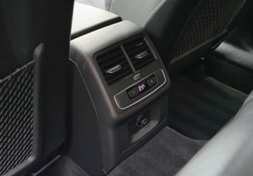 Audi A4 B9 Limousine Facelifting 2.0 40 TFSI 204KM 2022 Audi A4 Limousine Salon PL Gwarancja 2028 S-Line Kamera Audi Sport Alcanta, zdjęcie 28