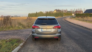 Opel Astra K Sports Tourer 1.4 Turbo 125KM 2016 OPEL ASTRA K Sports Tourer (B16) 1.4 Turbo (35) 125 KM ładna serwiowana, zdjęcie 5