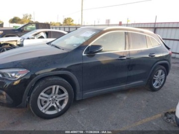 Mercedes GLA II 2022 Mercedes-Benz GLA 2022r., 2.0L 2.0 Benzyna 221KM, zdjęcie 5