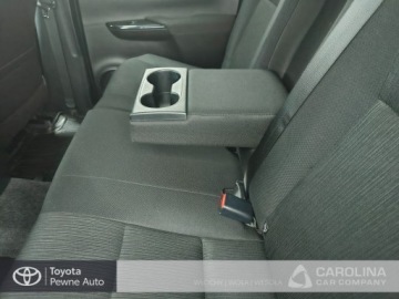 Toyota Hilux VIII Podwójna kabina Facelifting 2.8 D-4D 204KM 2023 Toyota Hilux 2.8 D-4D Double Cab SR5 4x4 2.8 D-4D, zdjęcie 6