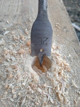 СВЕРЛА ПО ДЕРЕВУ С ПЛОСКИМ ЛЕЗВИЕМ 10-25