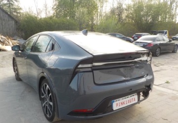 Toyota Prius V (XW60) 2.0  Hybrid Dynamic Force Plug-in 223KM 2023 Toyota Prius Plug-in Okazja 2.0 Hybryda Plug-in 223KM, zdjęcie 15